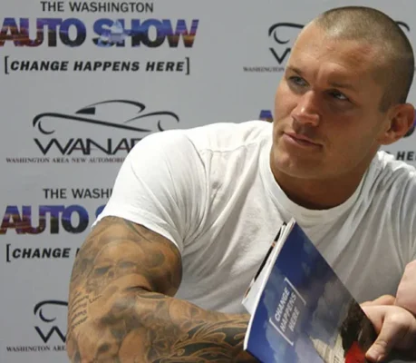 بیوگرافی رندی اورتن