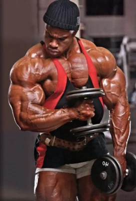 سورپرایز کردن عضلات به روش ویکتور مارتینز