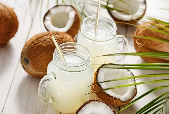 نارگیل در سبد تغذیه بدنسازان