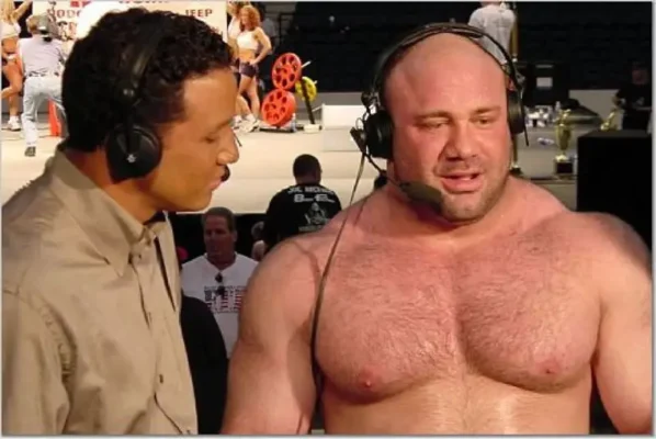 برنامه برای پرس سینه RAW توسط اسکات مندلسون