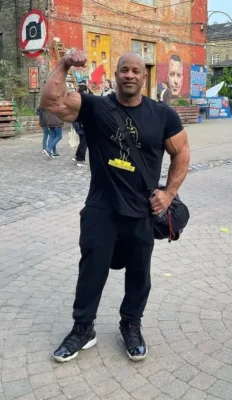 عکس های ویکتور مارتینز