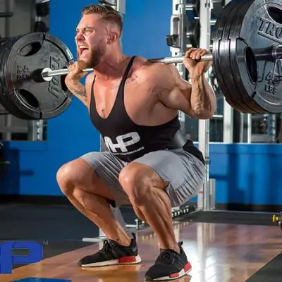 اسکات با مکث جایگزینی قدرتمند برای افزایش حجم و قدرت پاها