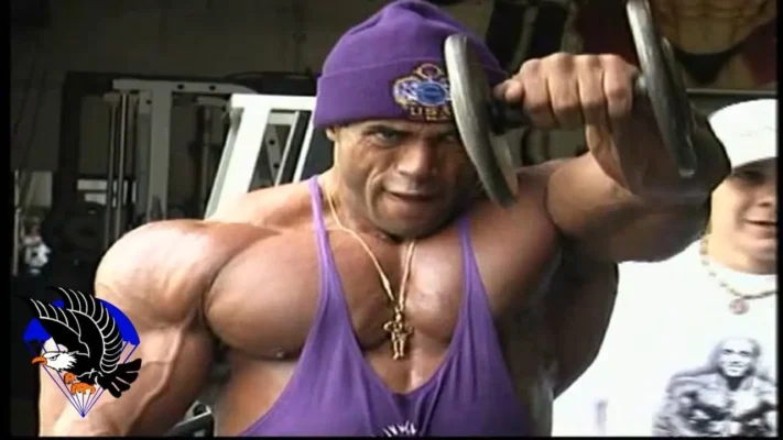 تمرین سرشانه دنیس جیمز یک هفته مانده به مسابقات مستر المپیا 2001