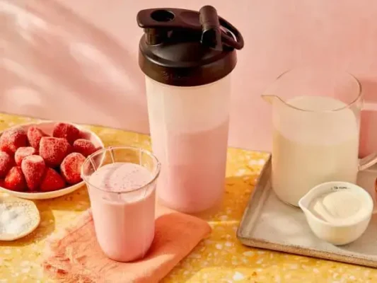 طرز تهیه 50 شیک پروتئین برای حداکثر عضله‌ سازی